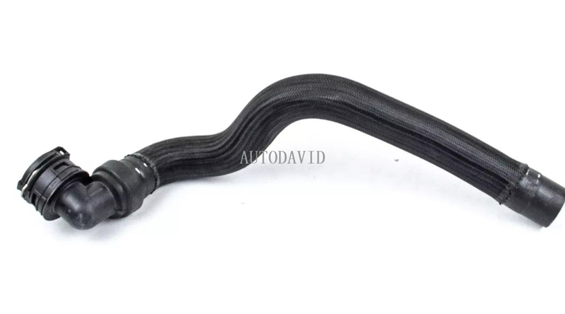 خرطوم أنبوب تبريد مياه المحرك لبيجو 5008 P87 1.2,2016-2023 OEM: 9670813780 HS02-023-044