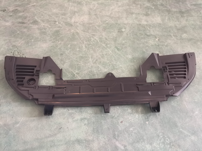 المحرك السفلي PG508 W23 2013/PG508 W23R 2015 OEM:96706 25580( 标致508发动机下护板)