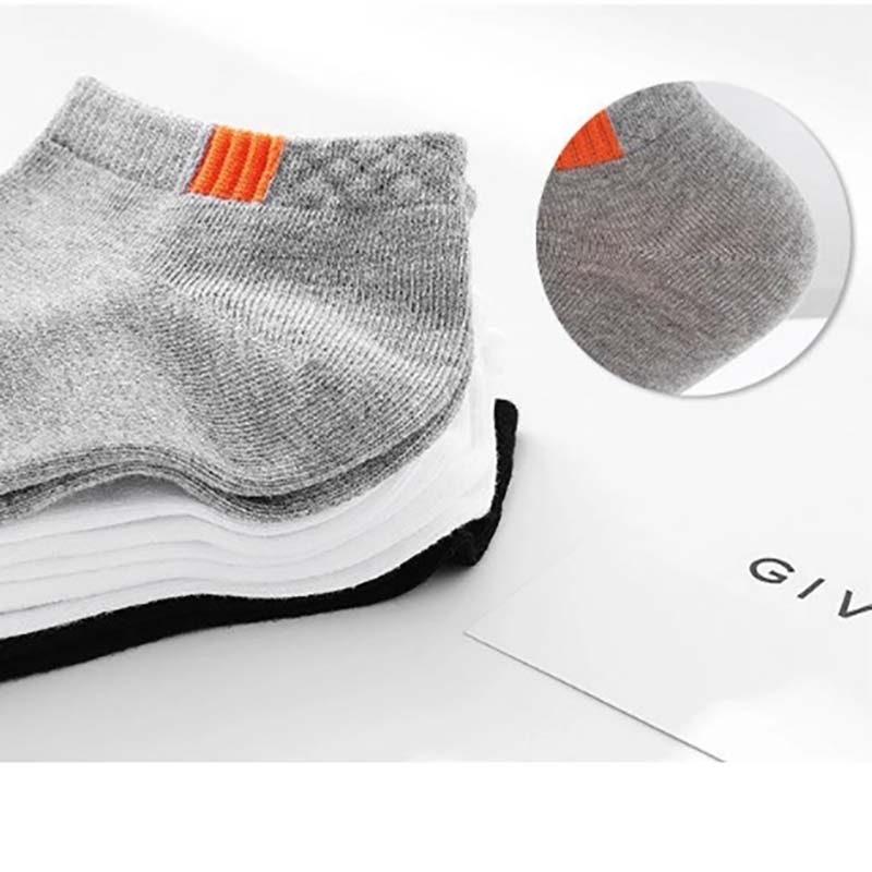 Spring and summer style wholesale men's sweat fabric breathable short tube shallow mouth low top men's ship socks