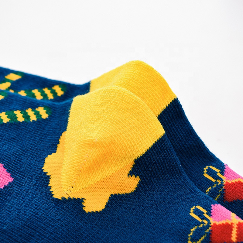 2021 New Arrivals Unisex Fashion Novelty Socks with Logo Cozy Christmas Socks
