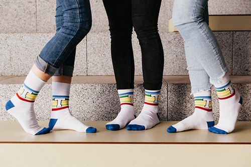 64 Solid color socks