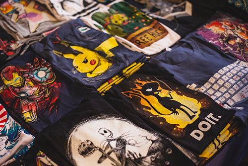 48-1-designing T shirts