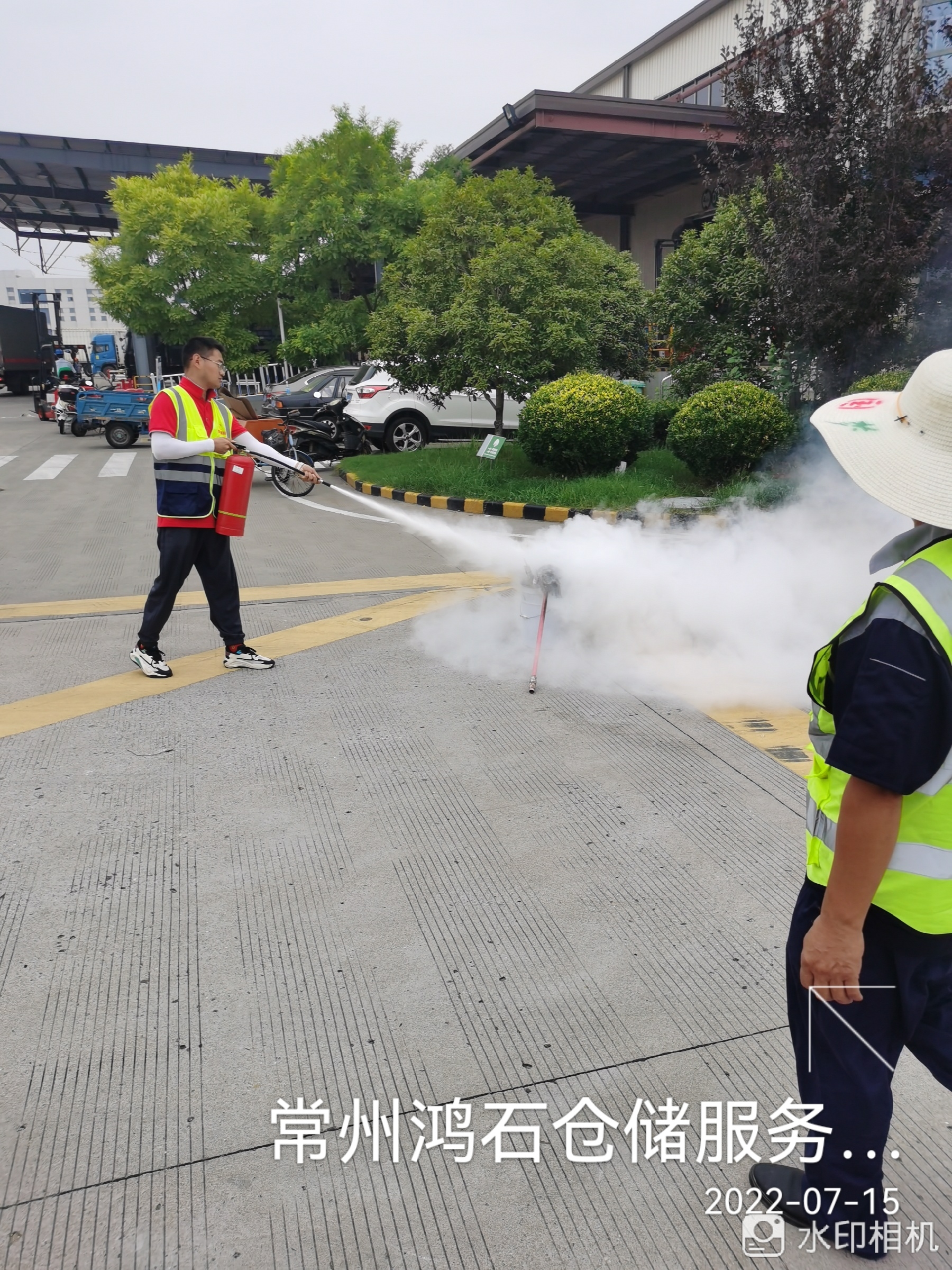 常州鸿石仓储服务有限公司消防演练4