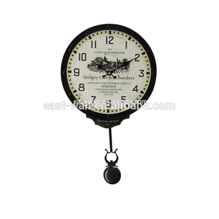 Customized Pattern Style Rotating Beautiful Iron Wall Clock with Pendulum