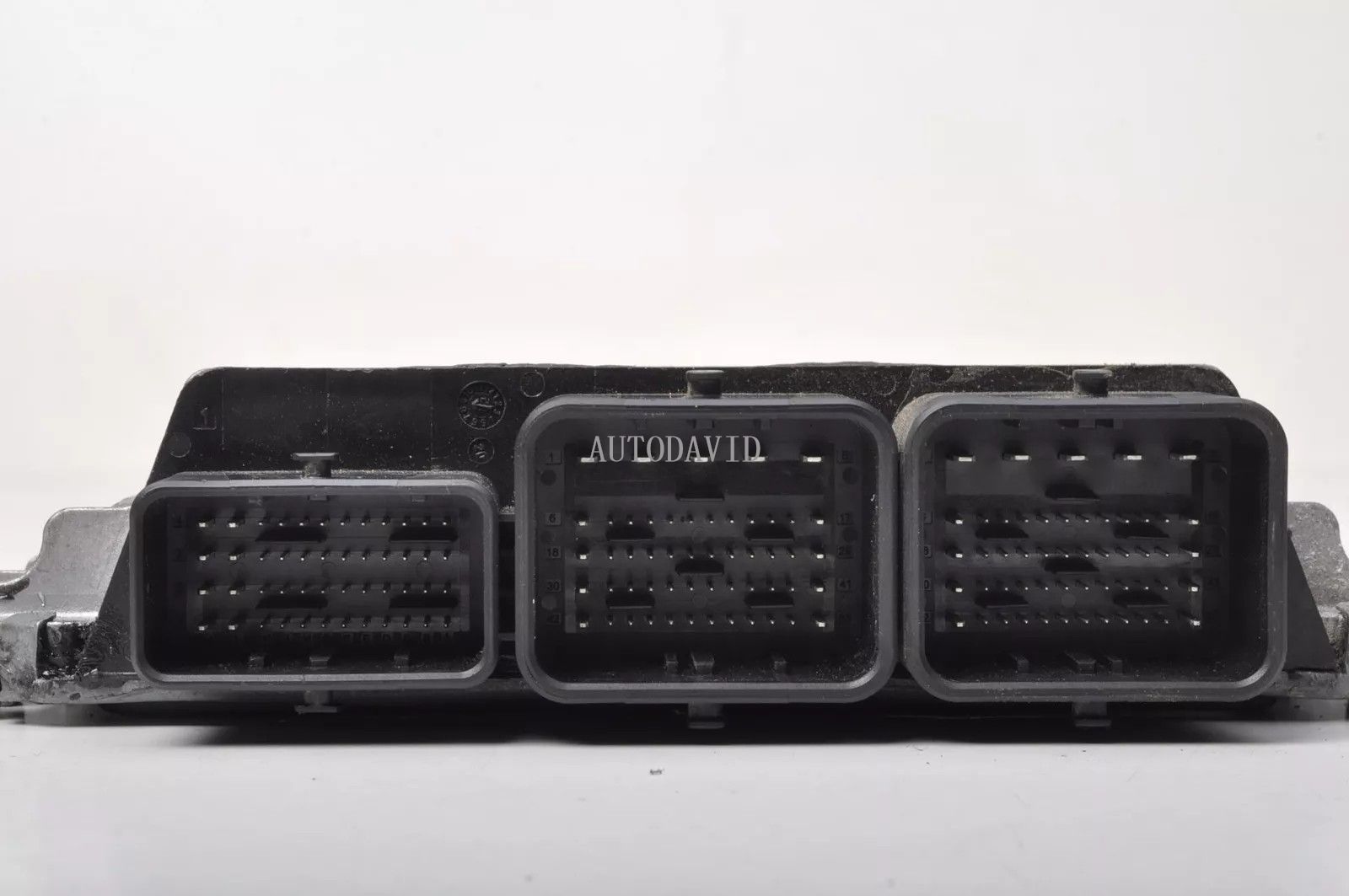 وحدة التحكم في المحرك (ECU) لسيتروين DS3 2016-2018 OEM: 9800268980 HS03-031-021