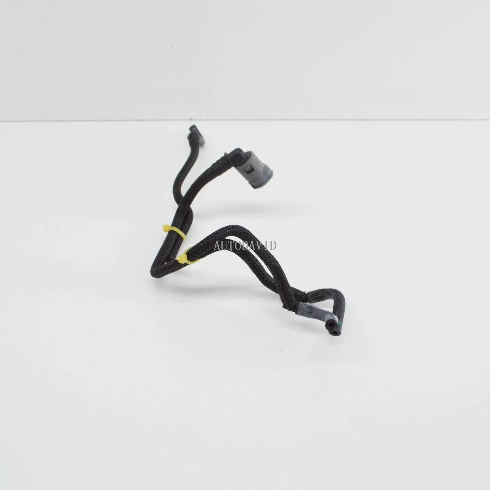 خط الوقود الأنابيب التحكم فراغ الأنابيب لبيجو 5008 P87 1.2T OEM: 9822341180 HS02-023-055