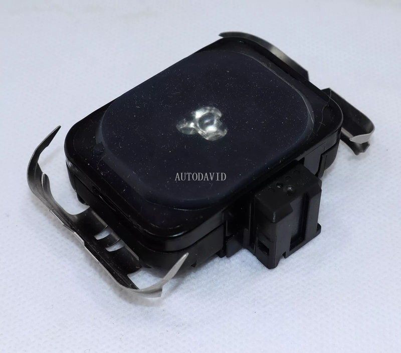 وحدة استشعار المطر على الزجاج الأمامي لبيجو 3008 OEM: 9674436980 HS02-027-062