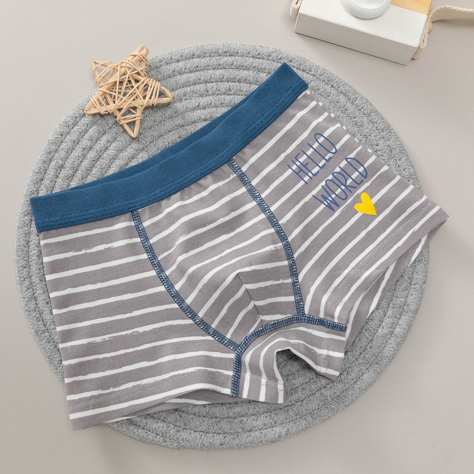 Hot sale children cartoon boxers kids cartoon underwear for children