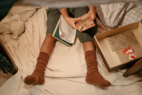 81-2 fine socks