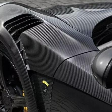 Automobilový průmysl z uhlíkových vláken(1)
