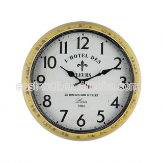 New Design Customized Logo Small Clocks