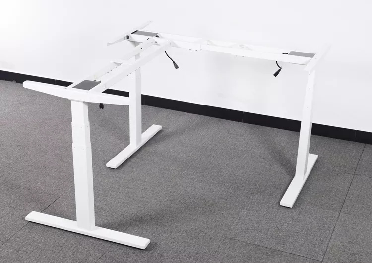 computer adjustable table طاولة كمبيوتر قابلة للتعديل