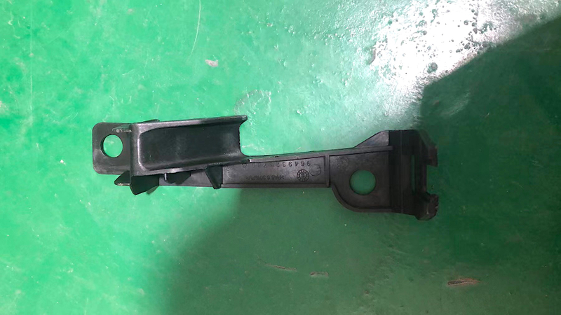 دعامة مصباح الرأس CITRON C4 2008/C-TRIUMPH B53 2008 OEM: LH 7212ST/RH 7213RG份2008年产)DVD01-0201-01