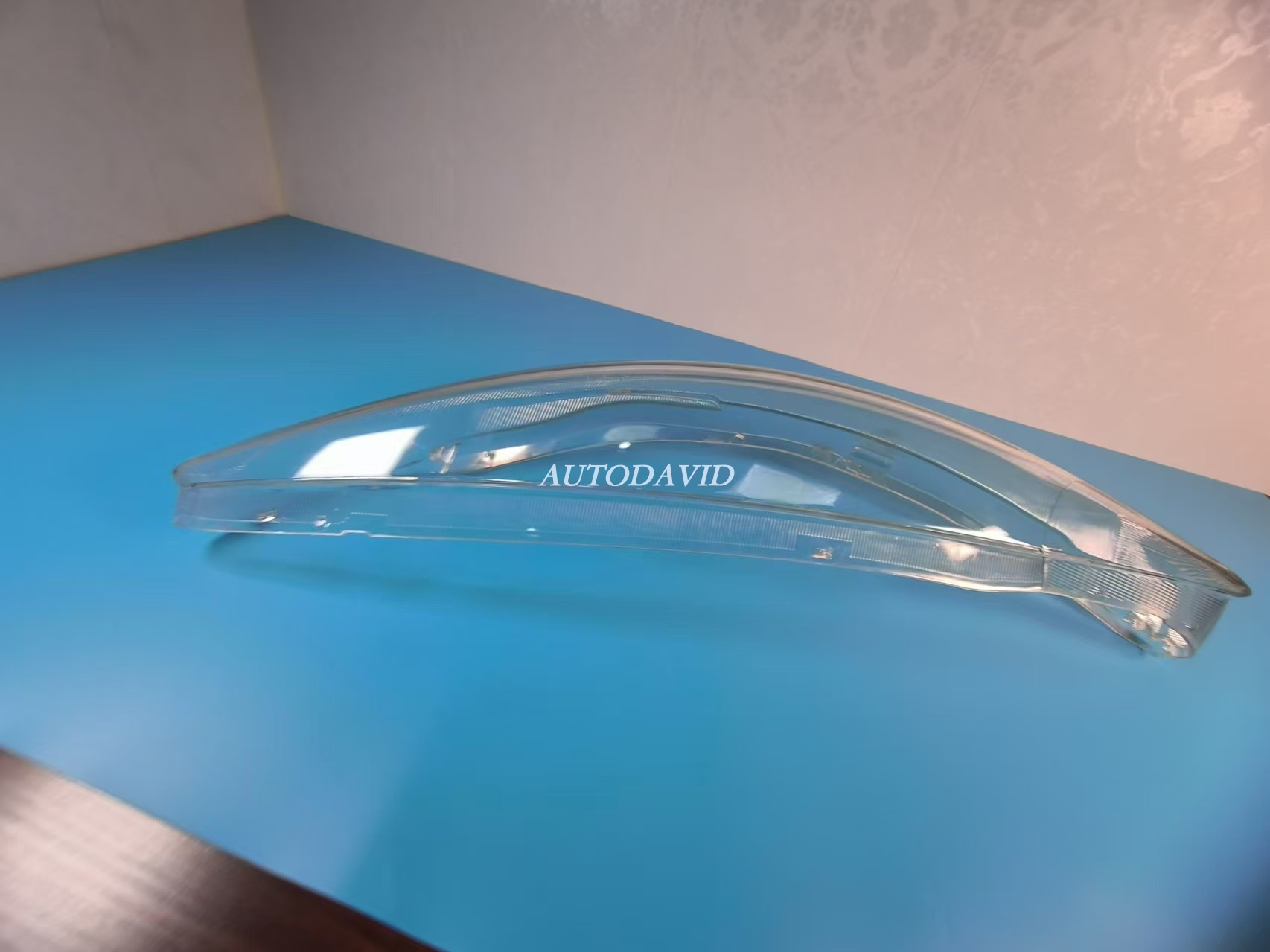 عدسة المصباح الأمامي بيجو 308 TX3 2013 CN OEM:DVD1501-0201-01