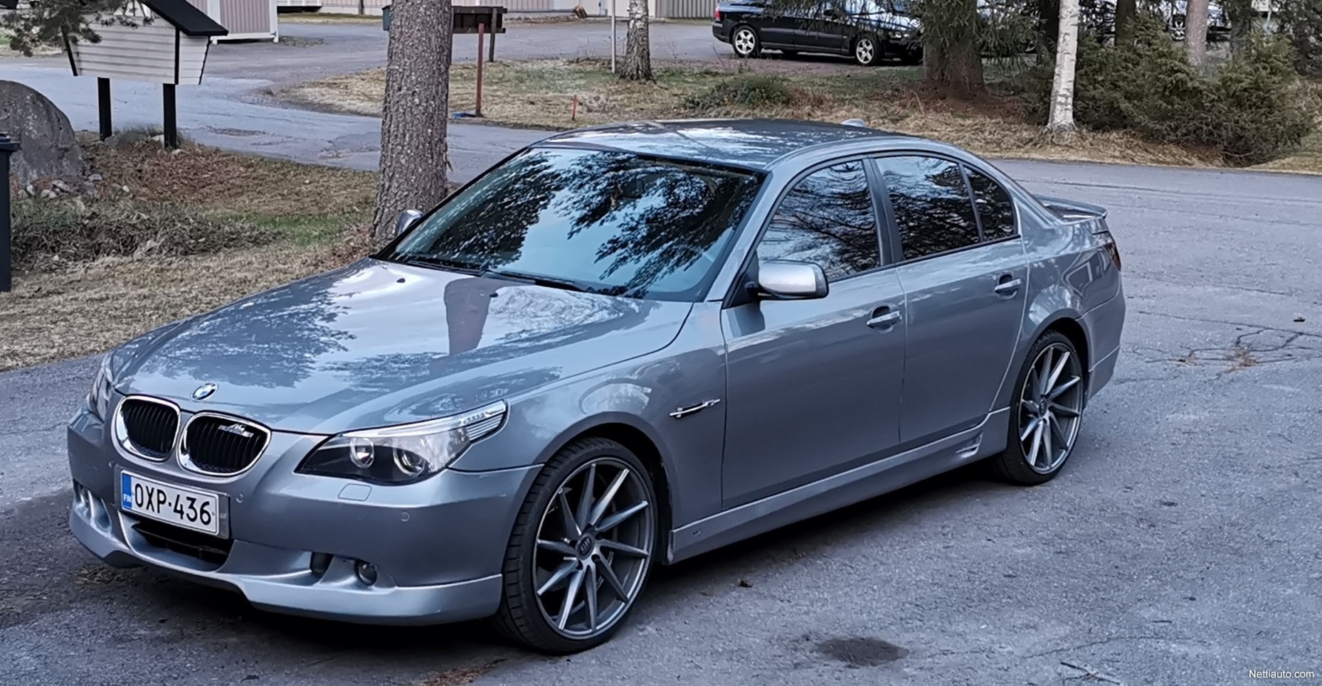 BMW-530-b6280351e20005b8-كبيرة