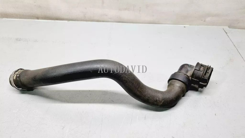 خرطوم مدخل المياه لمشعاع المحرك لبيجو 5008 P87 1.2,2016-2023 OEM: 9813941680 HS02-023-045