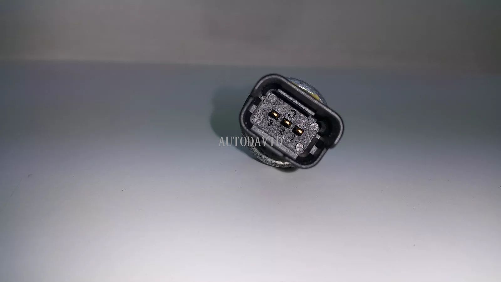 تكييف الهواء مفتاح مستشعر الضغط لبيجو 206 207 307 308 407 607 807 OEM: 6455Z3 9647971280 9678362280 HS02-027-051