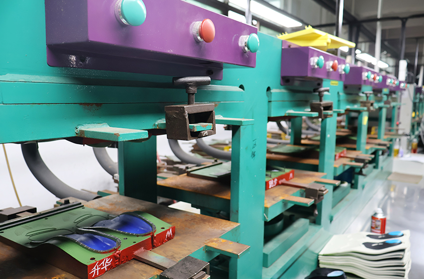factory (30) fabbrica (30)