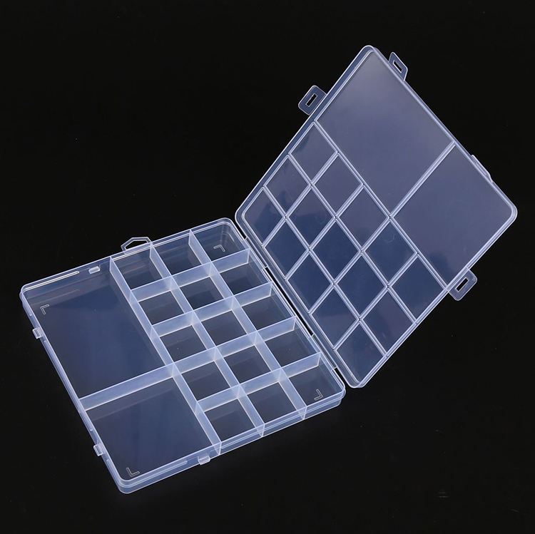 17 Grids Plastic Organizer Box 17x17x1.8cm