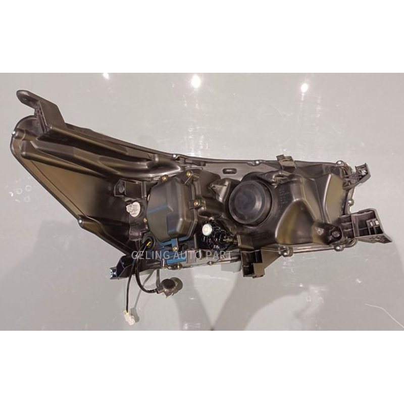 Toyota Hilux Revo 2016 Head Lamp Lampada frontale Toyota Hilux Revo 2016