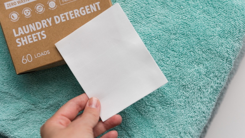 Travel Laundry Detergent Sheets أوراق منظفات الغسيل للسفر