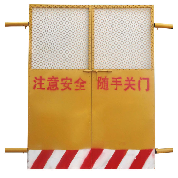 施工电梯门升降机防护门施工电梯楼层防护门