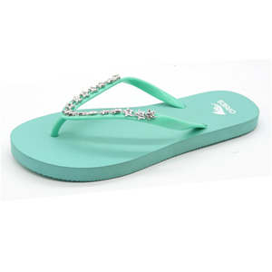Venta al por mayor Shinning en la parte superior con sandalias de verano AH-8P032 de color liso con una suela de moda y una mujer PE - Ories