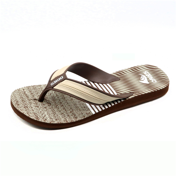 Tongs d'&eacute;t&eacute; plates en EVA