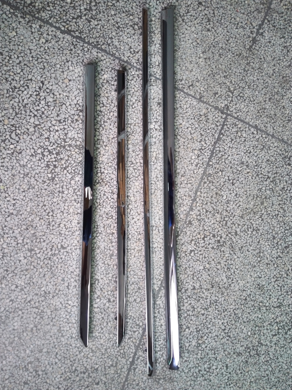 قالب باب مطلي بالكروم CTC5 X7 2008/CTC5 X7R 2012 OEM:( 雪铁龙C5车门防擦条)DVD06-1103