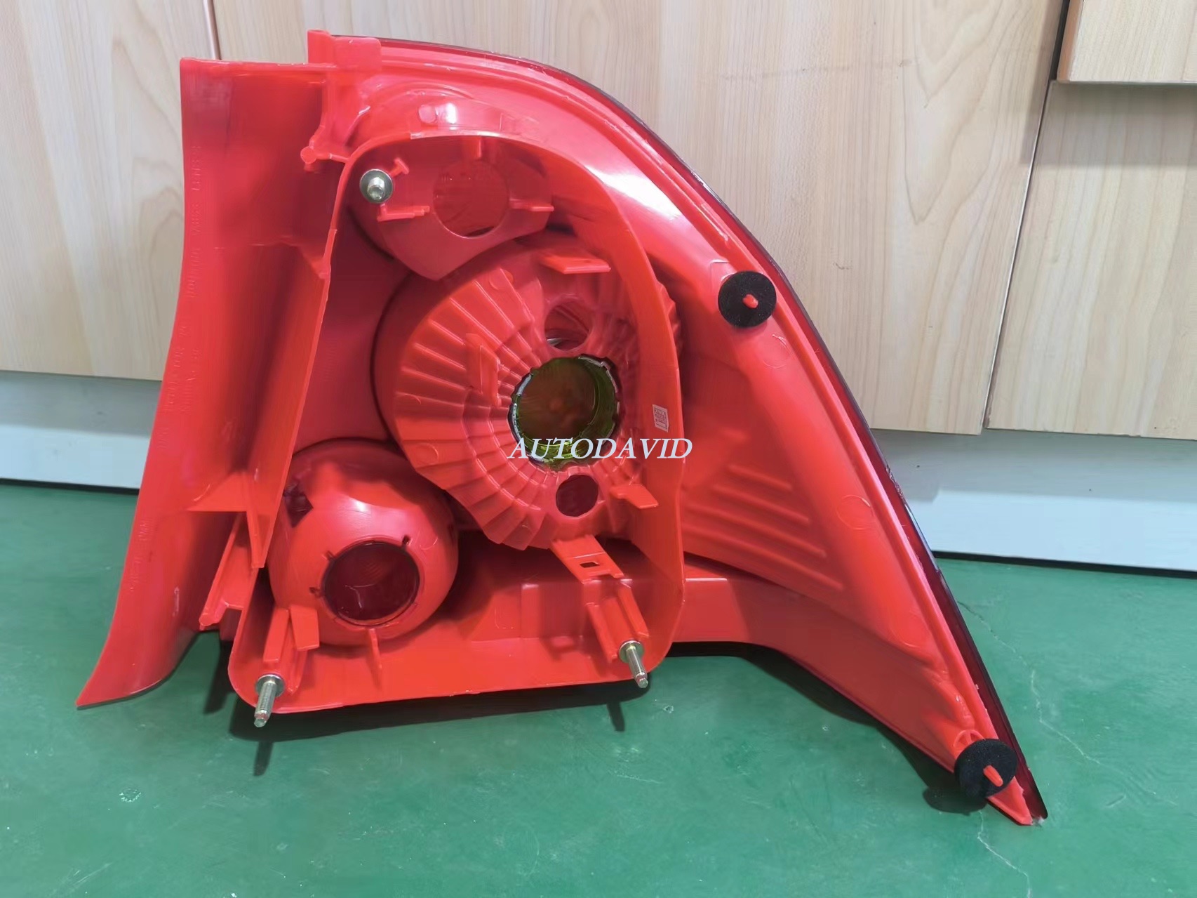 المصباح الخلفي بيجو 307 2007 T63 OEM: LH 6350EQ/RH 6351EQ DVD13-0301-01