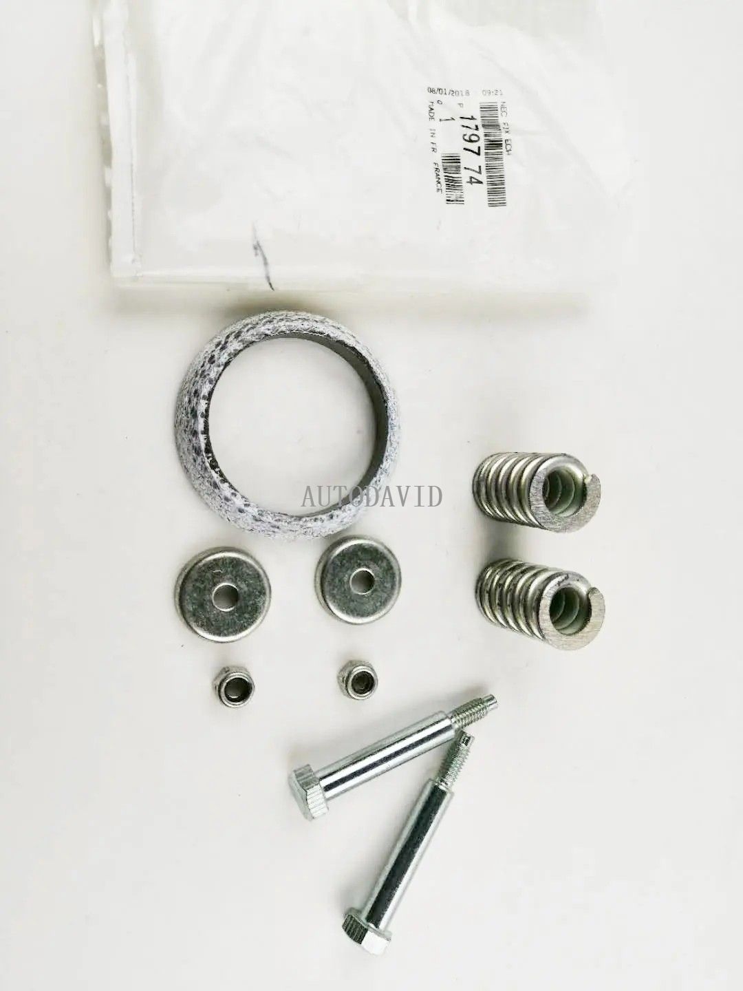 مجموعة أنابيب العادم لبيجو 206 207 307 408 CitorenC2 C4 C4L TU5JP كتلة المحرك OEM: 179774 HS01-013-005