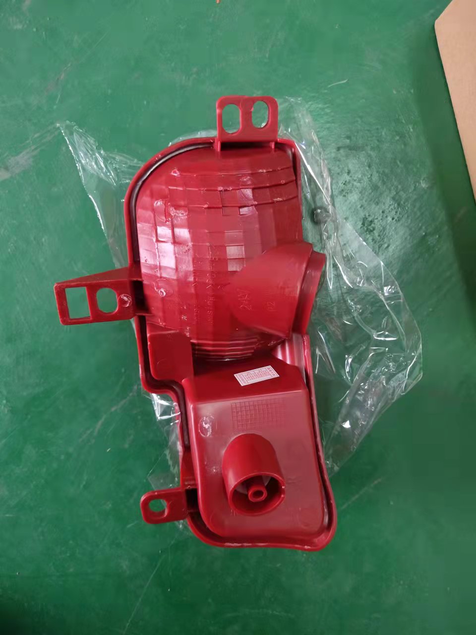 مصباح الضباب الخلفي RH بيجو 206+/207 2008 OEM:6351GX DVD014-0504