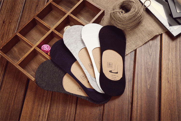 Anti-bacterial custom cotton 100%cotton elastane solid color silicone non slip no show invisible socks men women
