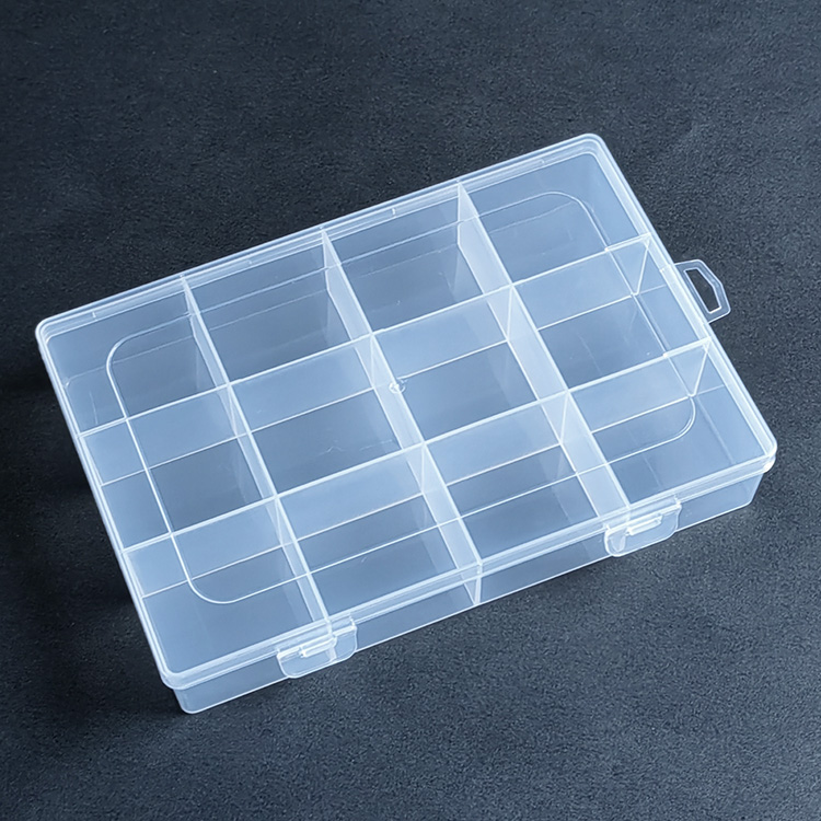 12 Grids Plastic Organizer Box 19.2x13x3.5cm