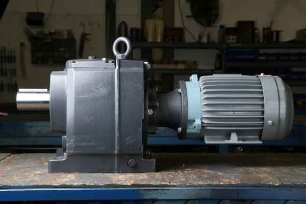 Inline Helical Gear Motors Gearbox インラインヘリカルギアモーターギアボックス