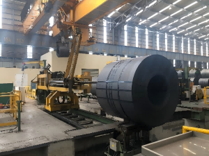 HOT ROLLED STEEL COIL PACKING 3 EMBALLAGE DE BOBINE D'ACIER LAMINÉ À CHAUD 3