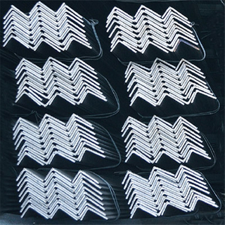 En Strandard Unqual Angles