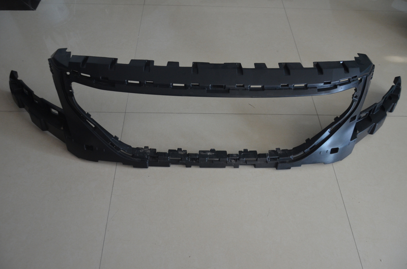 الشبكة الأمامية كاملة بالكروم بيجو 3008 T88R 2016 OEM: NO OEM DVD33-0701-06