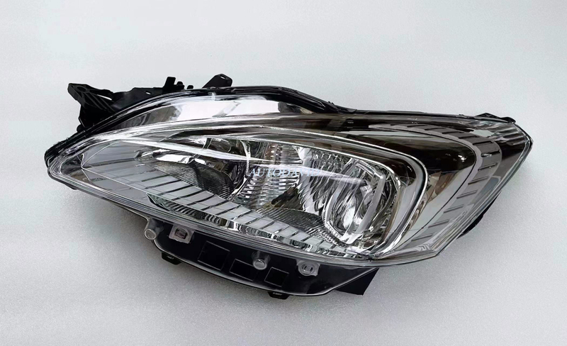 مصباح الرأس كامل الجزء السفلي بيجو 508 W23 2013 OEM: LH 6208W7/RH 6206W7 DVD16-0201