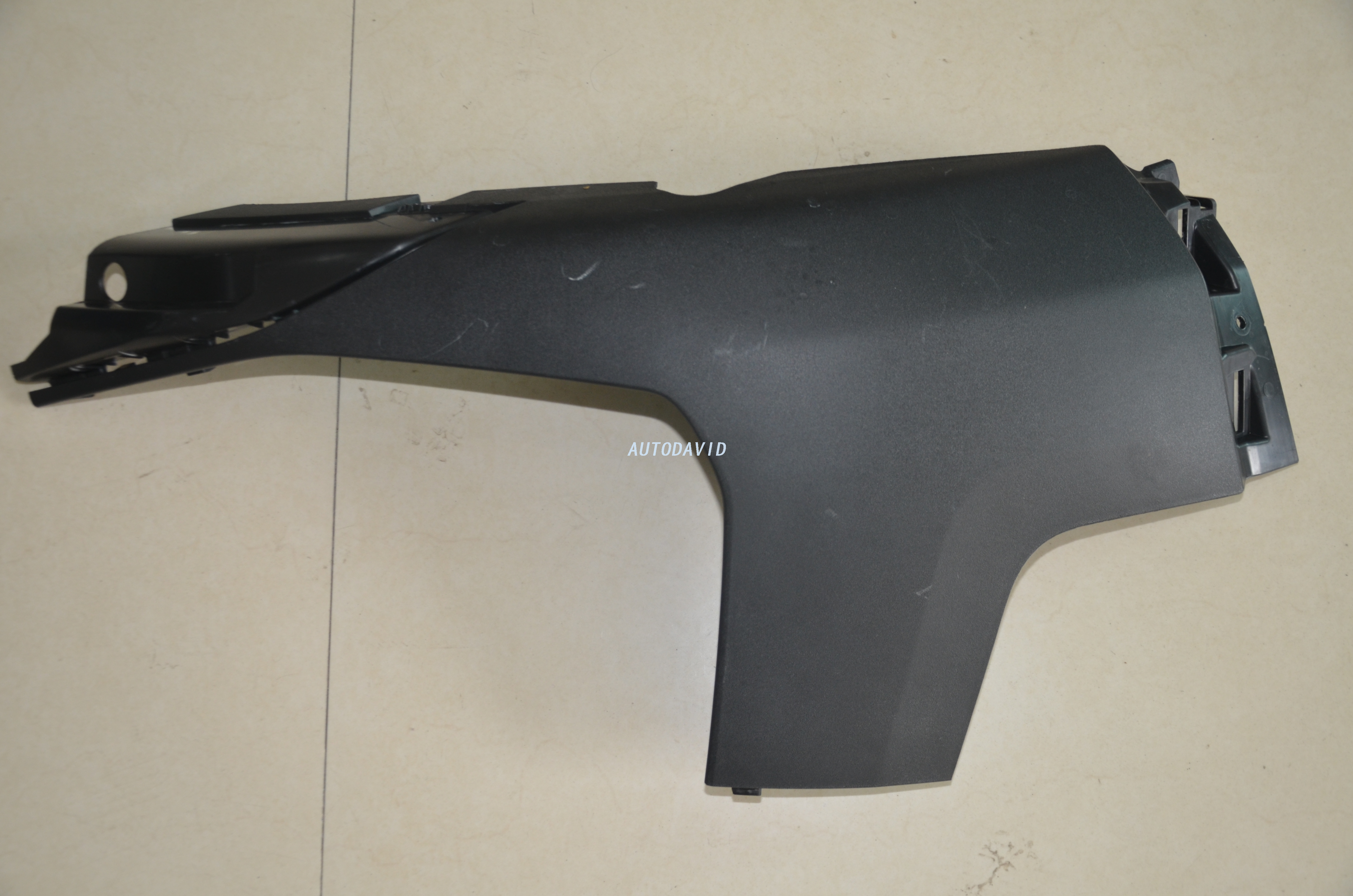 شريط المصد الأمامي كلا الجانبين بيجو 4008 2017 الصين (P84)/بيجو 3008 5008 2017 الخارج DVD39-0701-02