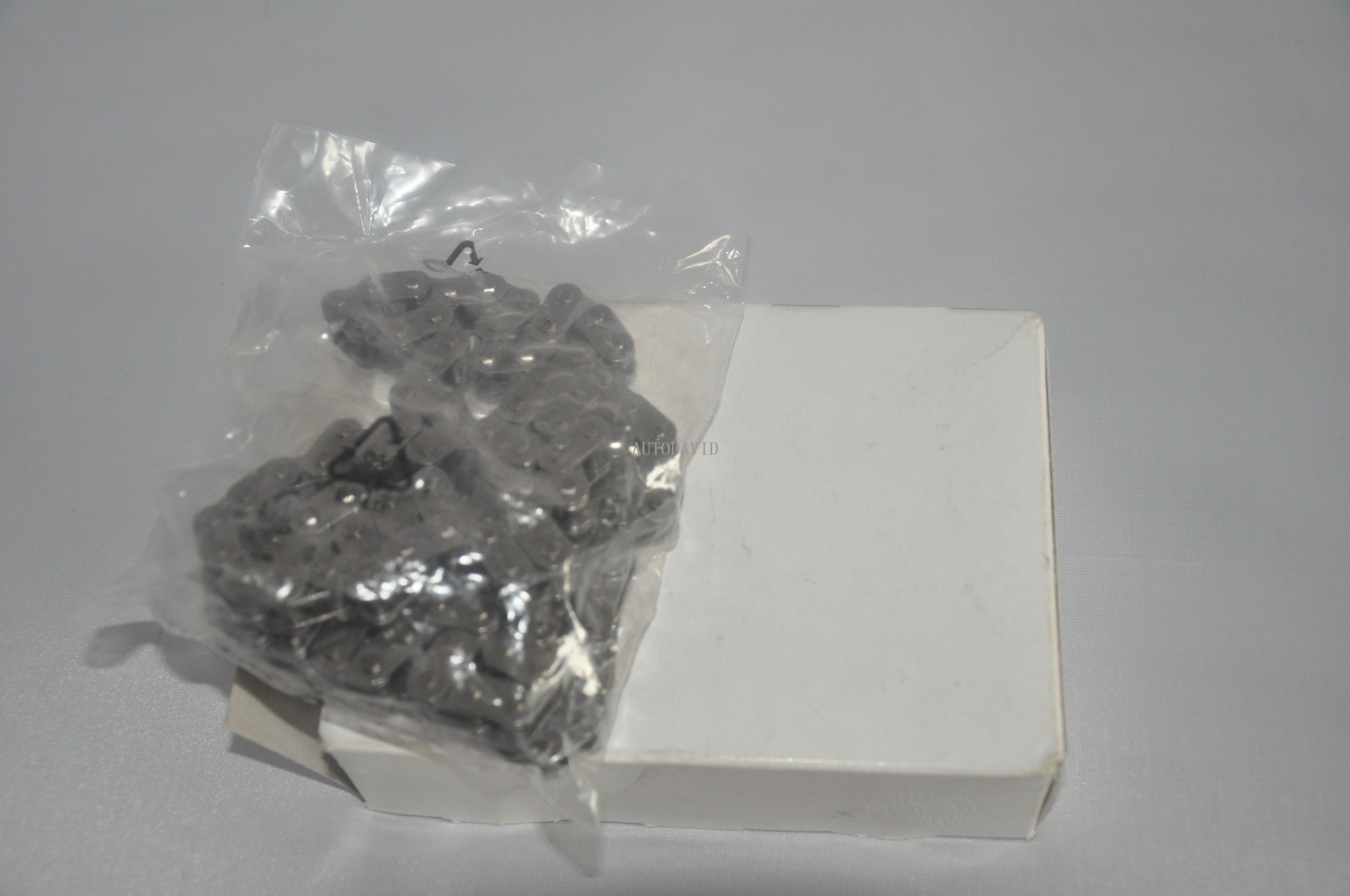 سلسلة توقيت المحرك جديدة أصلية لبيجو 3008 5008 RCZ Citron DS/3DS5/DS6 1.6THP 155 وبيجو 1.8 THP OEM: 9800475480 9822827180 V861831780 V753478480 0816H9 HS01-011-008