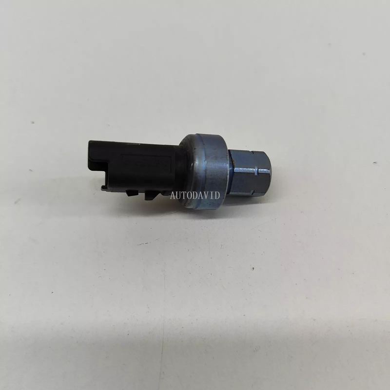 مفتاح مستشعر ضغط تكييف الهواء لسيتروين C3، 1.2i 2023، بيجو 2008 3008 OEM: 6455CK 9673006380 9653027380 9833078680 82CP32-06 HS02-027-052