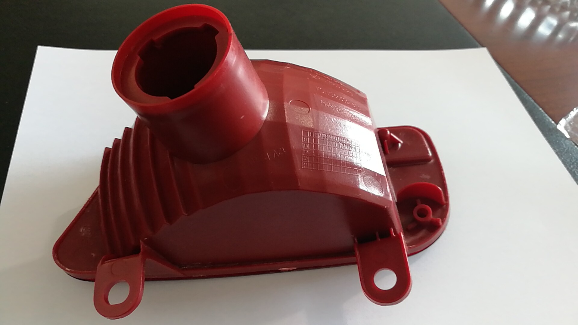 مصباح الضباب الخلفي بيجو 3008 T88R 2015-2018 OEM: LH YL00112380/RH YL00112280 DVD33-0501