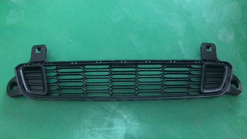 الشبكة الأمامية السفلية CITRON ELYSEE 2013 M43 OEM: 9676957880 DVD21-0701-03