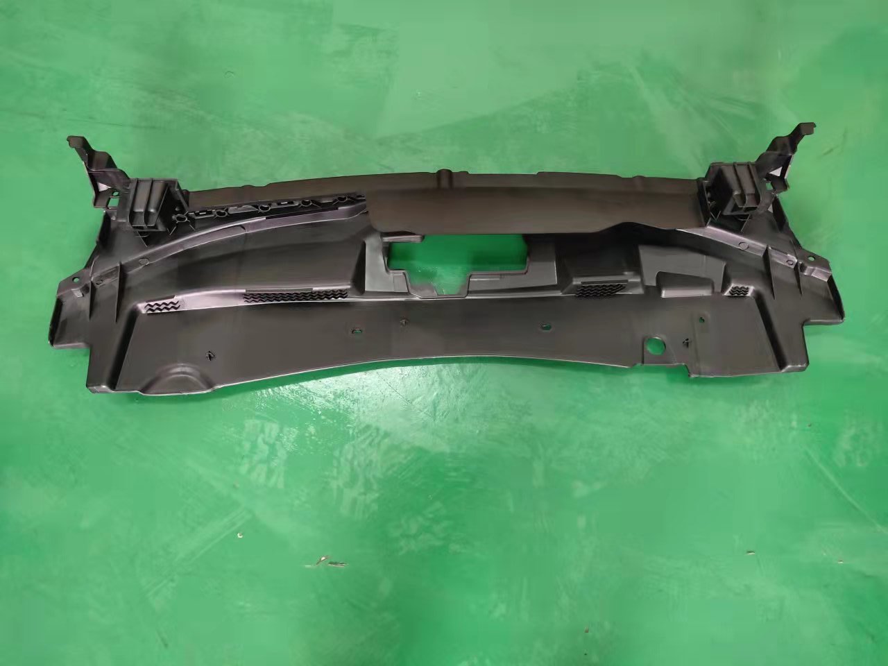 غطاء المحرك بيجو 301 M33 2013OEM:9676954580 DVD09-0701-02