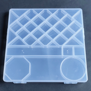 33 Grid Plastic Organizer Box 22.6x22.6x1.8cm