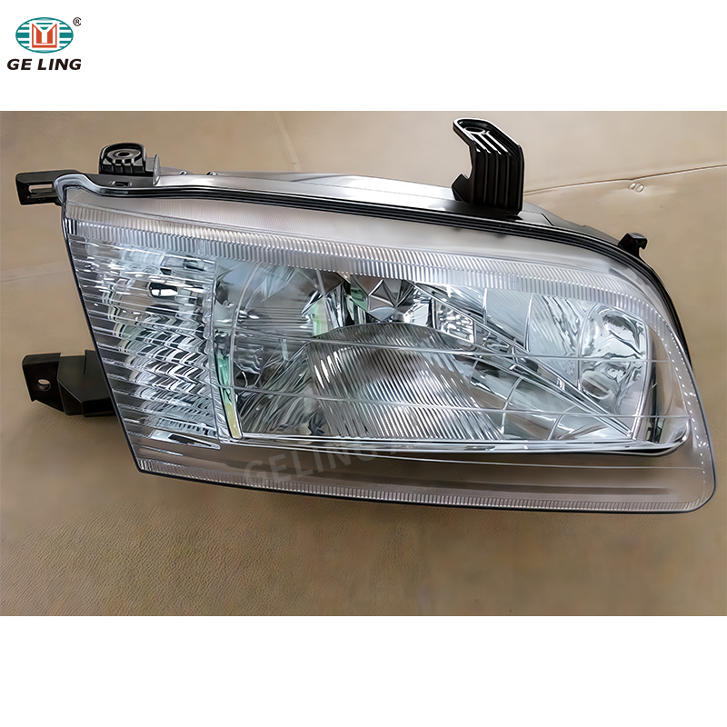 Nissan Sunny B15 Head Lamp Lampada frontale Nissan Sunny B15