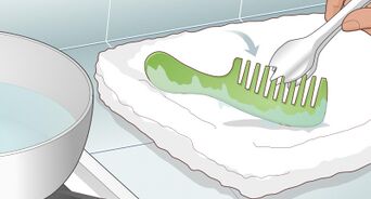 Using Detergent Pods To Sanitize Jetted Tub Brug af vaskemiddelbælg til at rense boblebadet