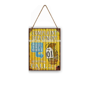 Customized Design Cafe Bar Decoration Oem Fancy Vintage Iron Sign Wall Plaque