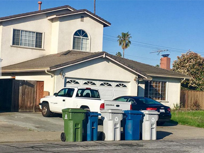 Advantages and different types of sanitation trash cans